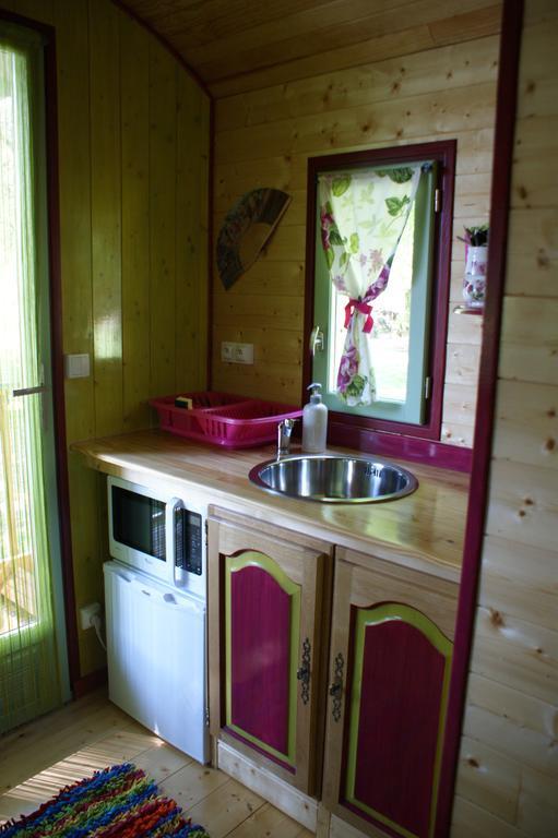 Chambre D'Hote Moulin De L'Aumonier Beaulieu-les-Loches Номер фото